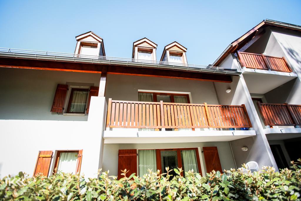 Residence Balcons De La Neste 아로 외부 사진